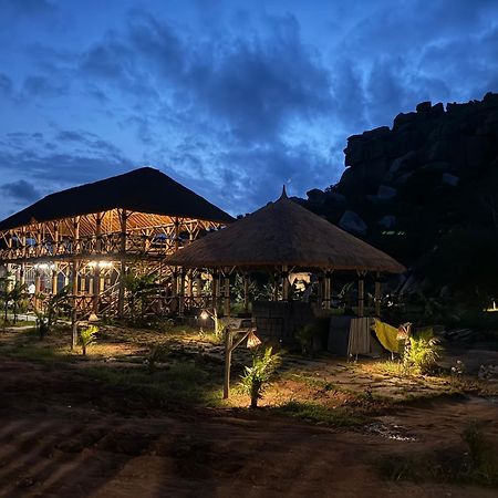 Hotel Hill Stone View Hampi Exterior foto