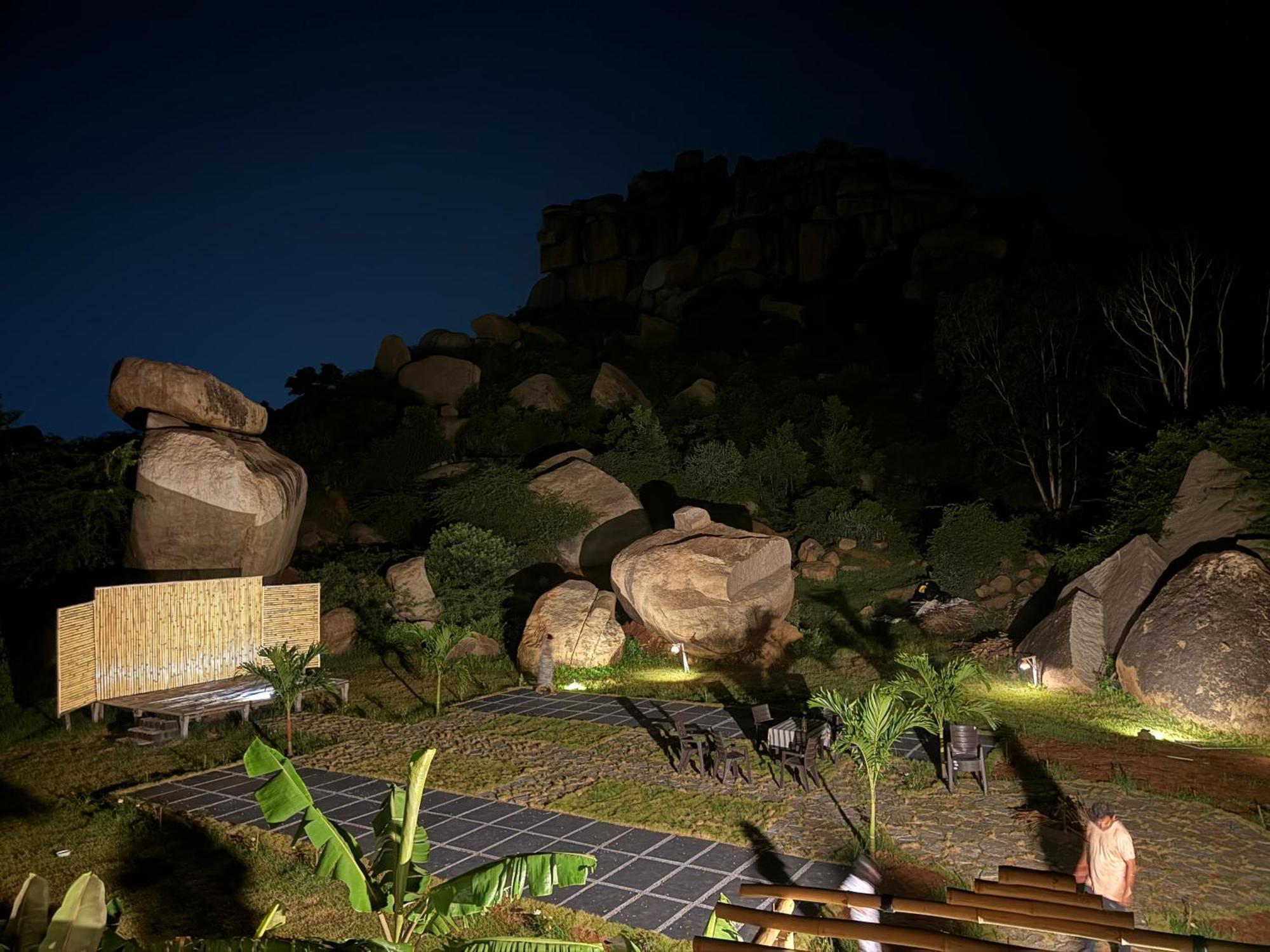 Hotel Hill Stone View Hampi Exterior foto